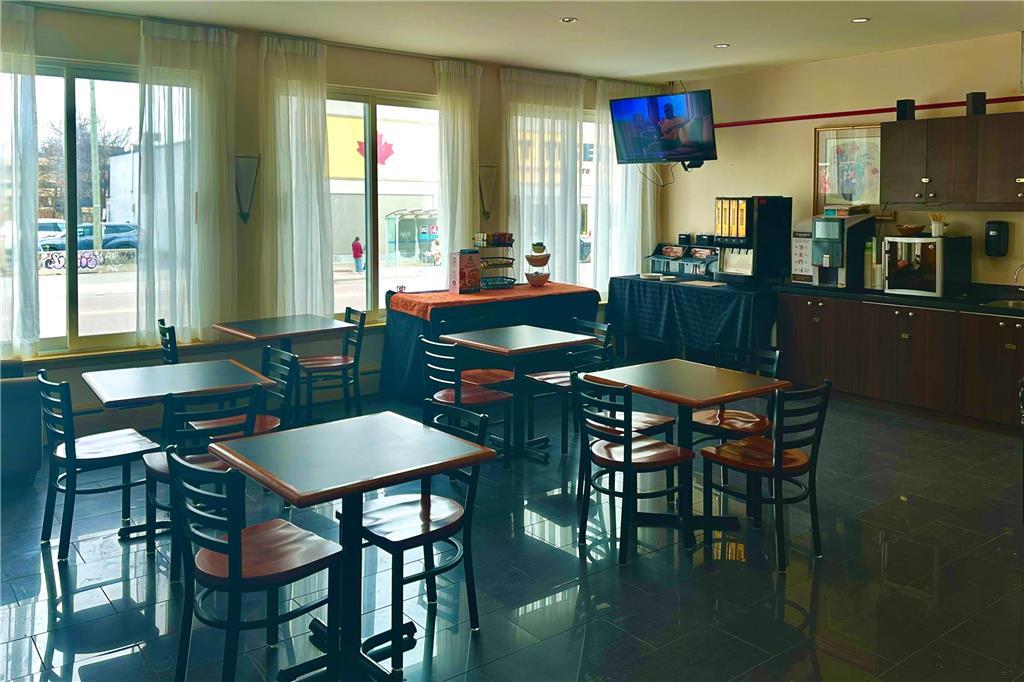 Econo Lodge City Centre Kingston Restoran fotoğraf