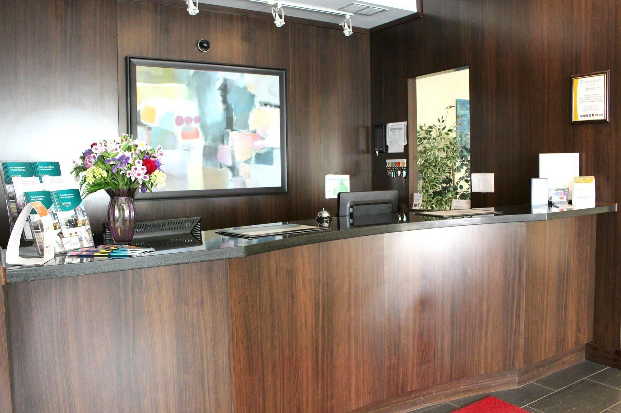 Econo Lodge City Centre Kingston Dış mekan fotoğraf