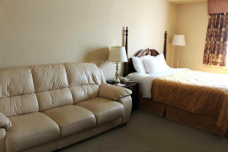 Econo Lodge City Centre Kingston Dış mekan fotoğraf