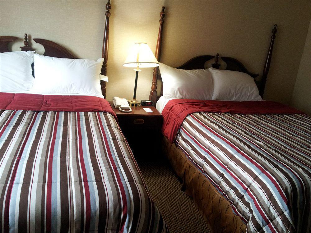 Econo Lodge City Centre Kingston Dış mekan fotoğraf
